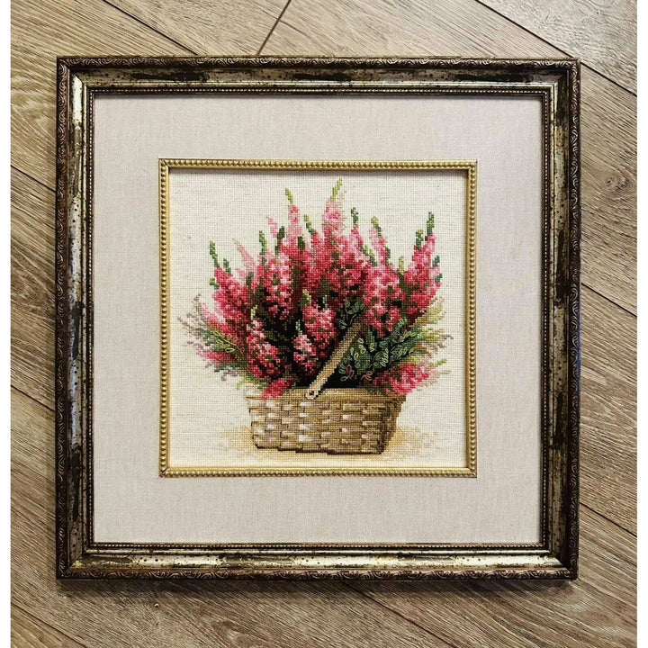 Scottish Heather R1324 Counted Cross Stitch Kit
