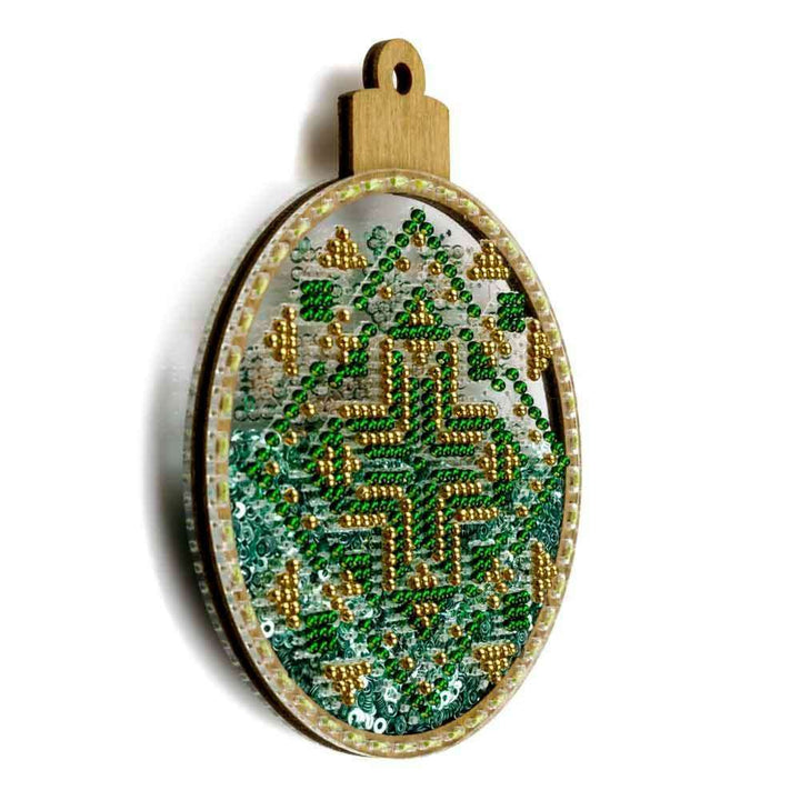 Set for embroidery with beads on a plastic base FLPL-059