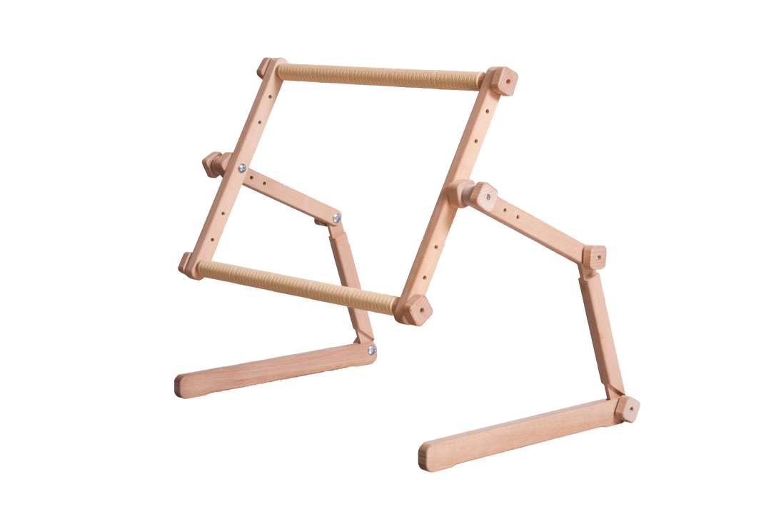 Wooden embroidery stand UNIVERSAL ( SOFA AND TABLE-TYPE) Bullfinch 40х56 cm CSSN4056