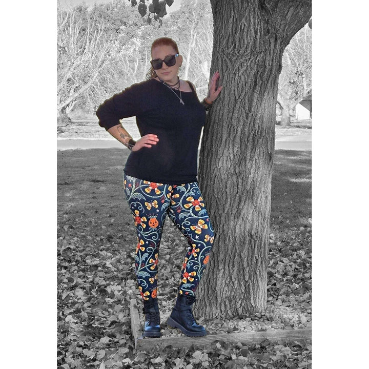 Spooky Sweet Garden (Johanna Parker Exclusive) - High-quality Handcrafted Vibrant Leggings