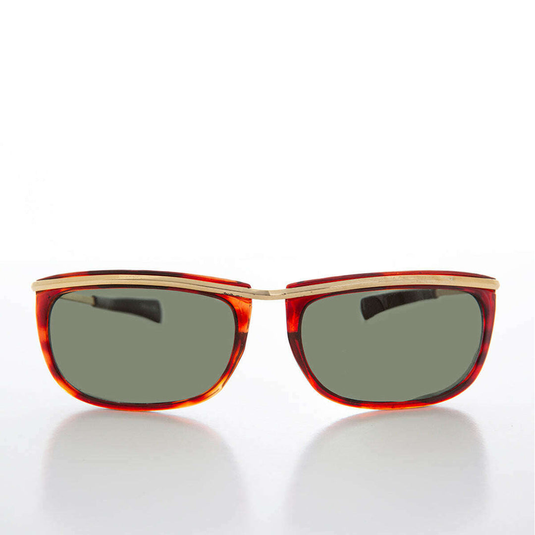 Sporty Gold Frame 90s Aviator Sunglass - Jenner