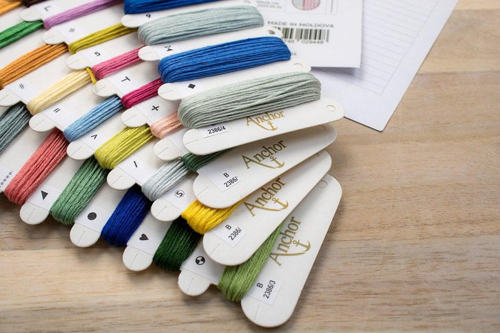 Spring flowers B2386L Counted Cross-Stitch Kit