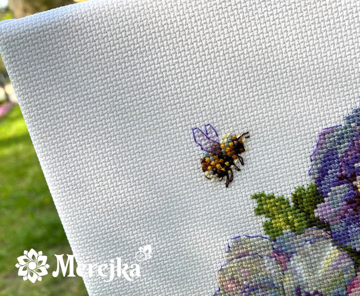 Spring Pansies K-215 Counted Cross-Stitch Kit