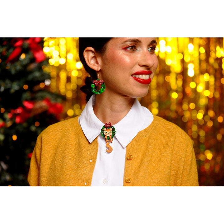 Squirrel in A Christmas Wreath Button Cover by Laliblue 2