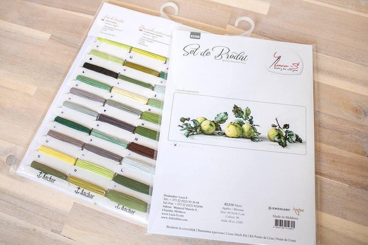 Still Life with apples B2259L Counted Cross-Stitch Kit