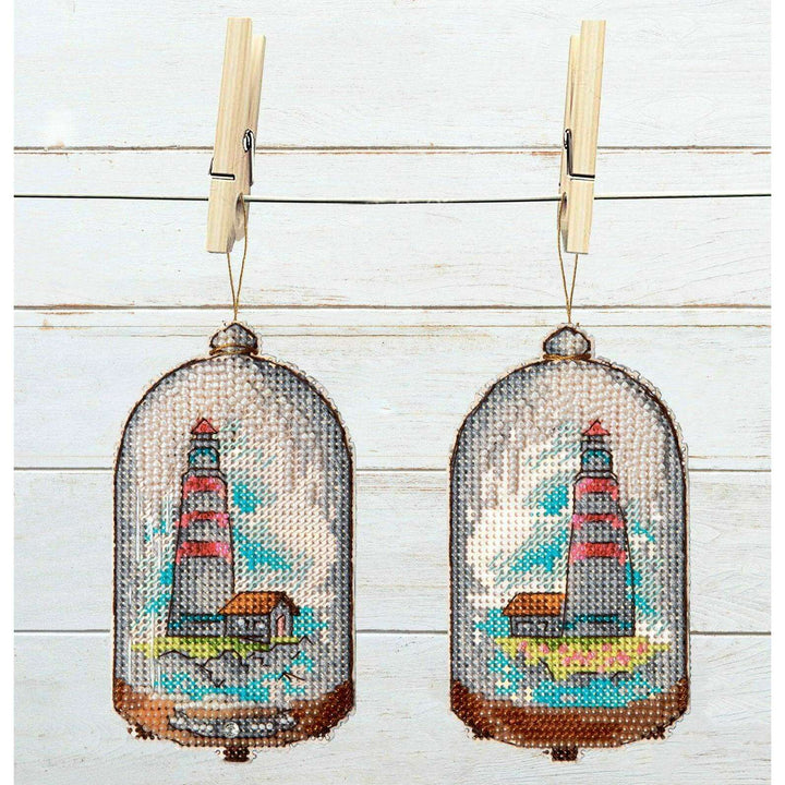 T-87C Counted cross stitch kit Crystal Art "In search of treasures"