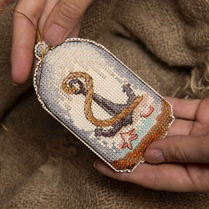 T-88C Counted cross stitch kit Crystal Art "In search of treasures"