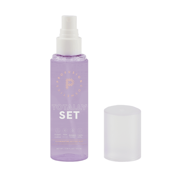 Totally Set Illuminating Setting Mist