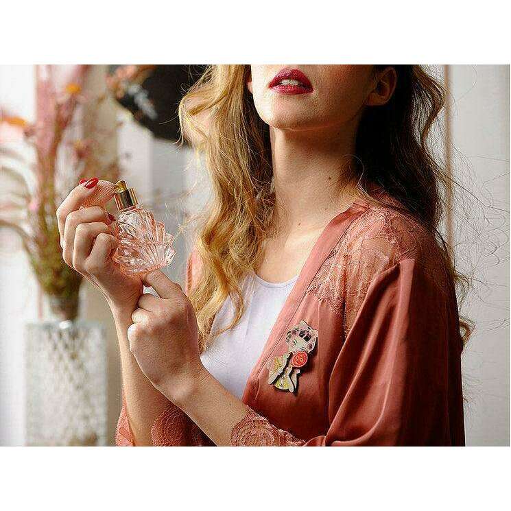 Vanity Lady Brooch by Laliblue - Quirks!