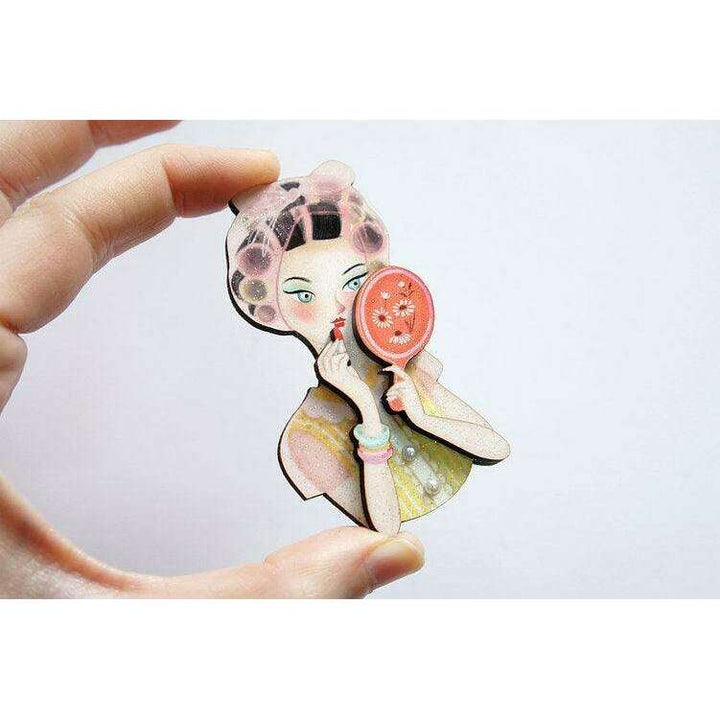 Vanity Lady Brooch by Laliblue - Quirks!