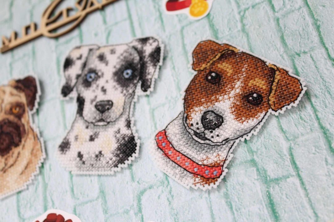 Who Said Woof? Magnets SR-409 Plastic Canvas Counted Cross Stitch Kit