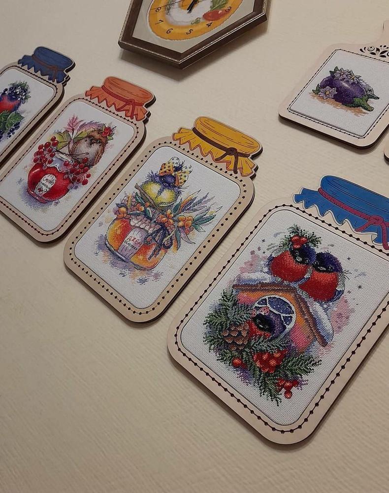 Winter House SM-440 Counted Cross Stitch Kit