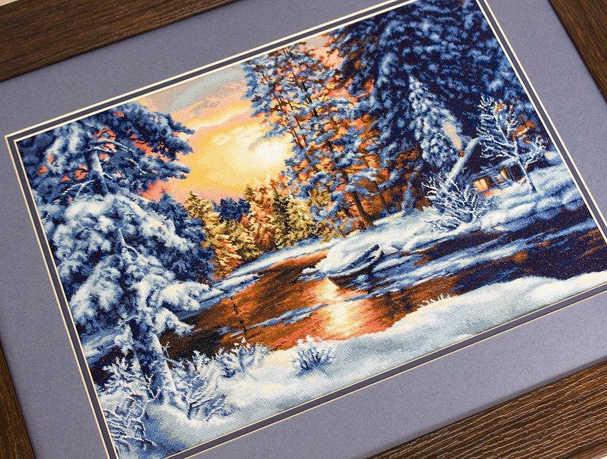Winter Landscape B477L Counted Cross-Stitch Kit