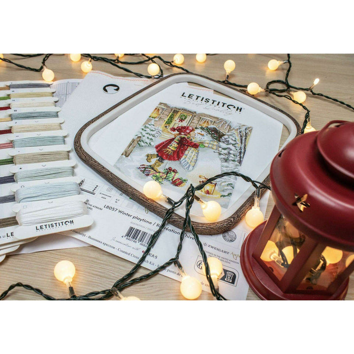 Winter playtime L8057 Counted Cross Stitch Kit
