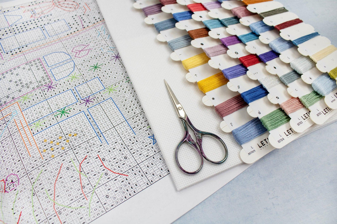 Winter Townhouse L8076 Counted Cross Stitch Kit