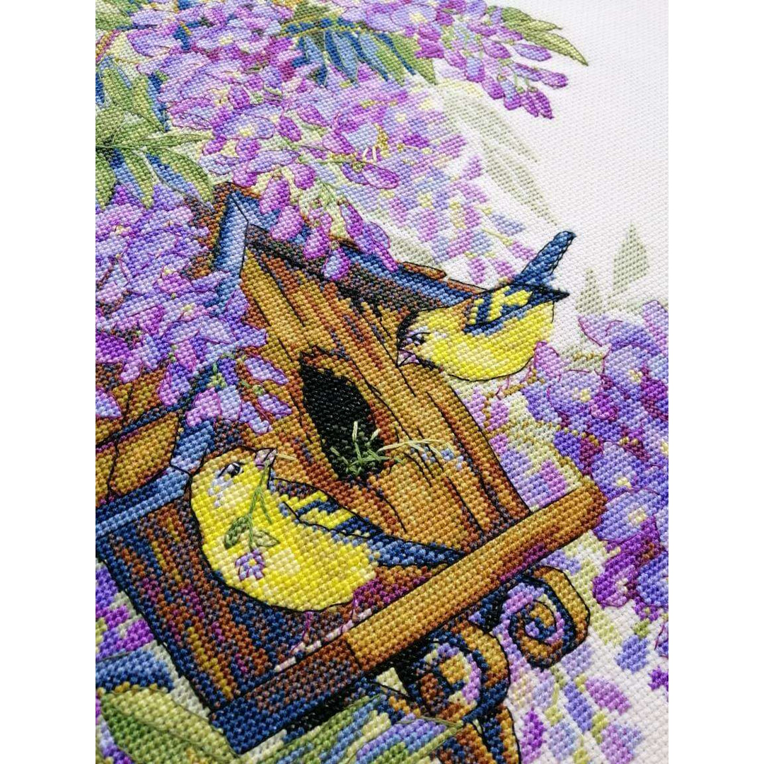 Wisteria K-137 Counted Cross-Stitch Kit