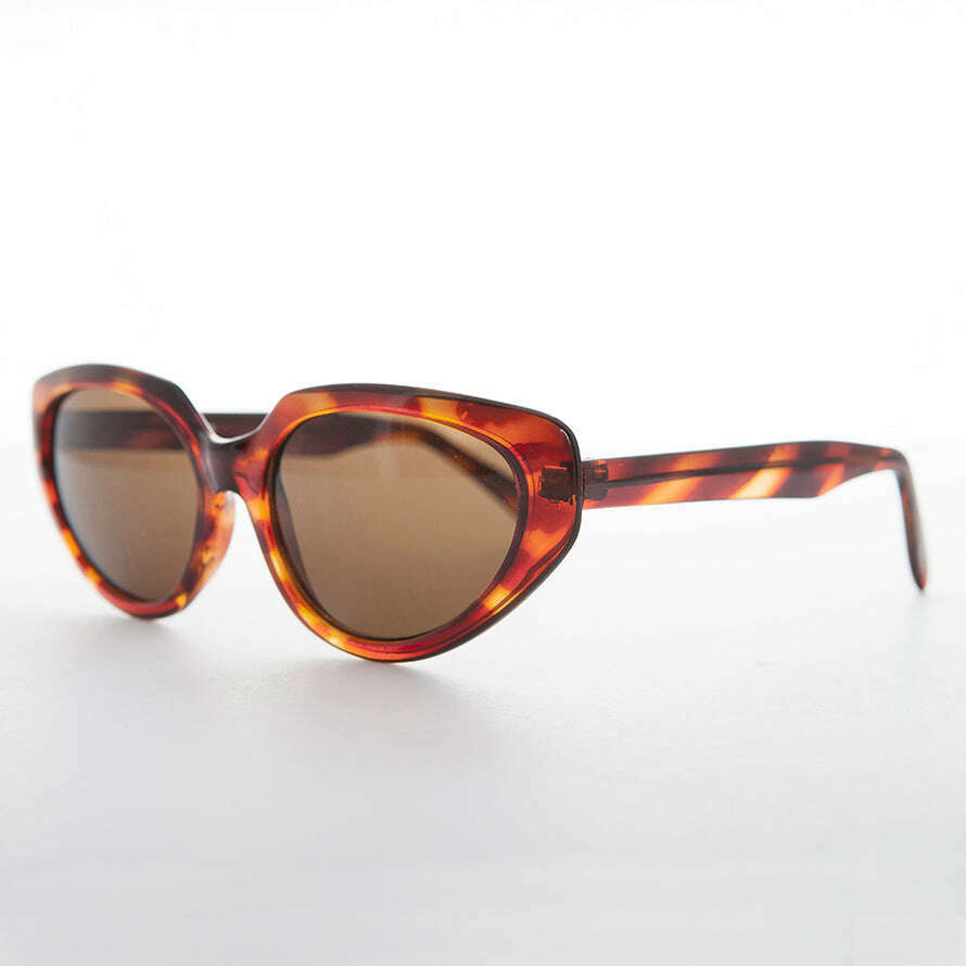 Women's Oversized Cat Eye Vintage Sunglasses - Ava