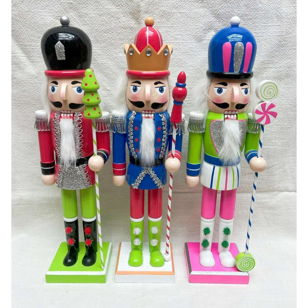 Wooden Nutcracker King Figurine Wizardi F07M6-1B