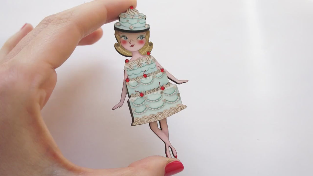 Cake Woman Brooch by Laliblue